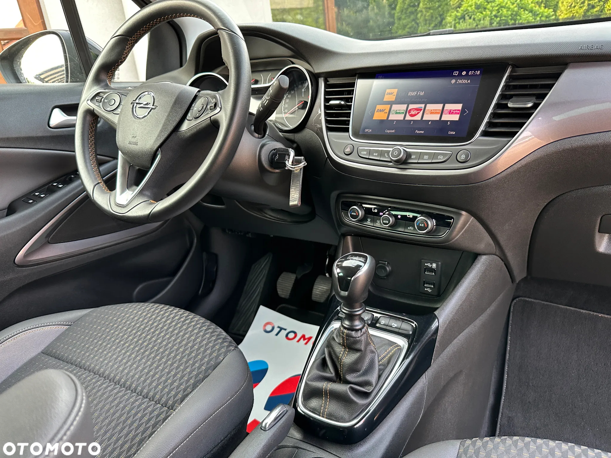 Opel Crossland X 1.2 Start/Stop Limited Edition - 25