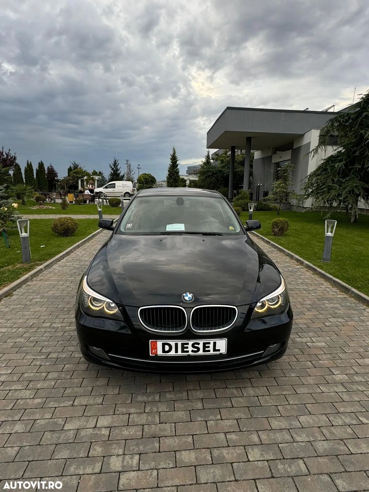 BMW Seria 5 520d - 1