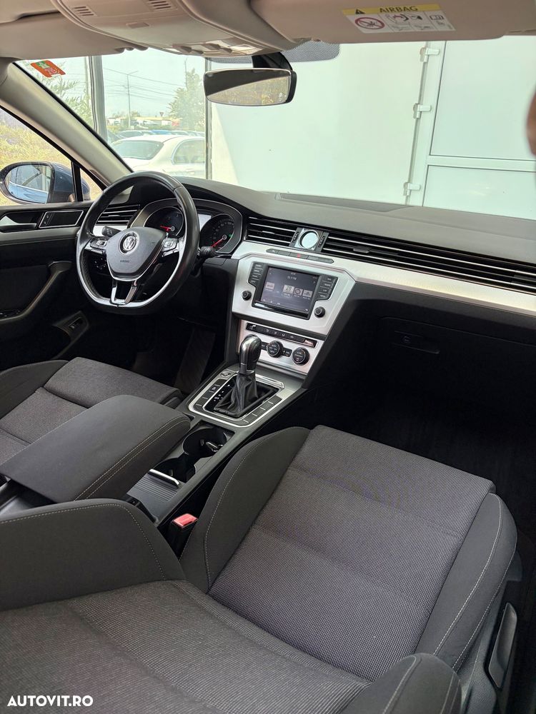 Volkswagen Passat 2.0 TDI DSG Comfortline - 6