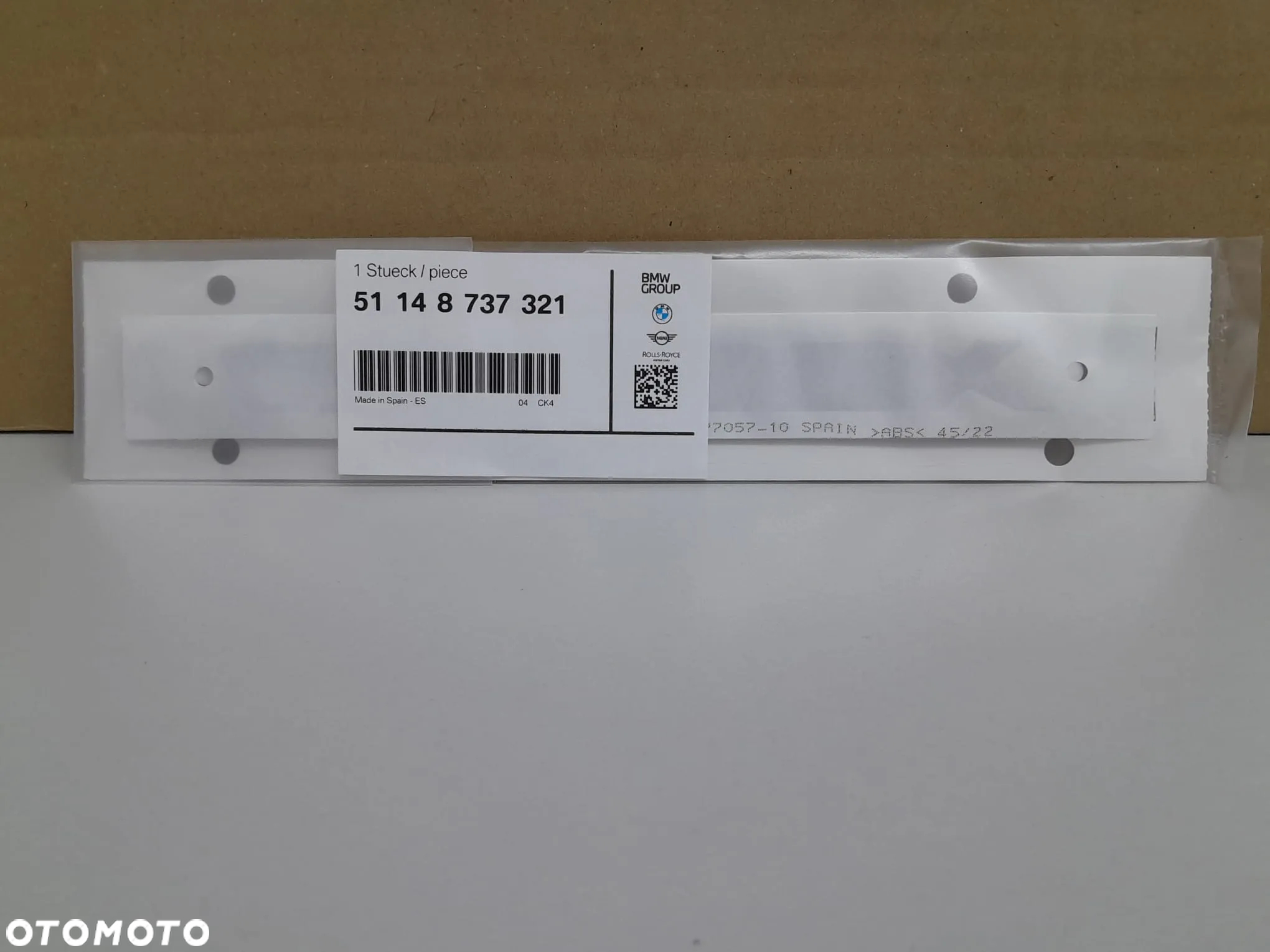 Emblemat BMW X Drive (nr 51148737321) - 2