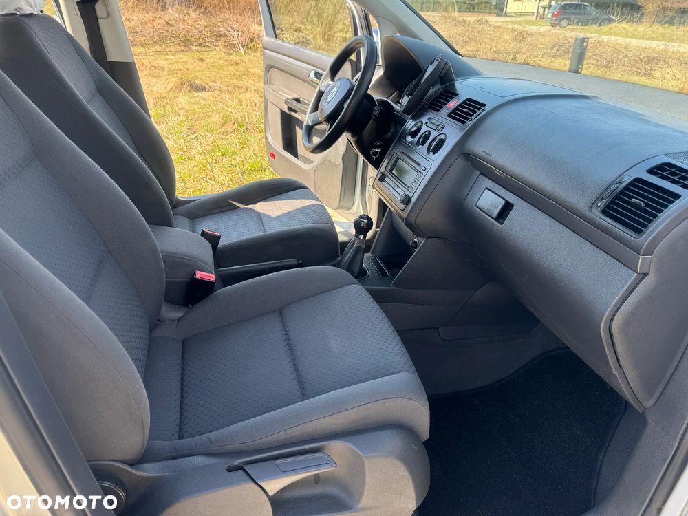 Volkswagen Touran 1.9 TDI Trendline - 9