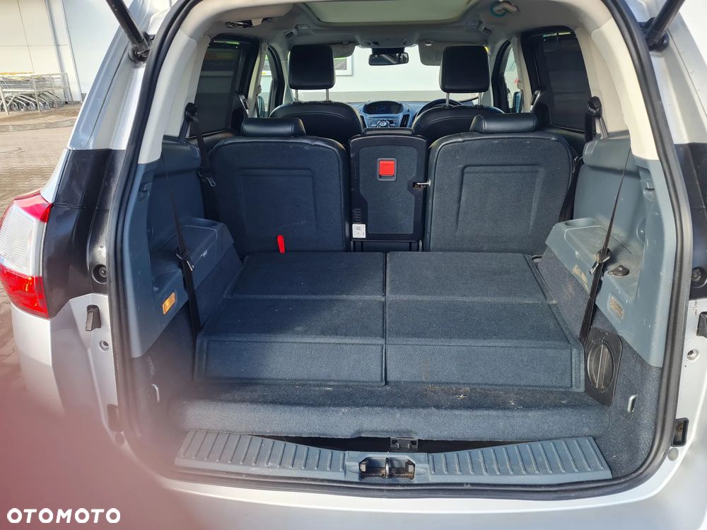 Ford Grand C-MAX 1.6 TDCi Titanium - 18