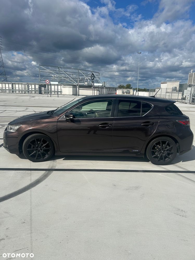 Lexus CT 200h Elegance - 4