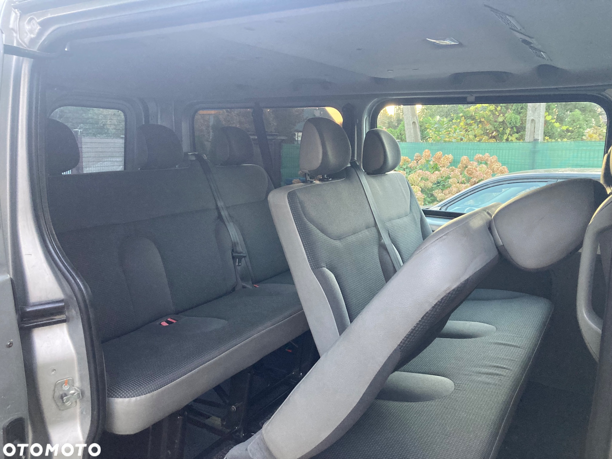 Opel Vivaro L2H1 2.9t - 9