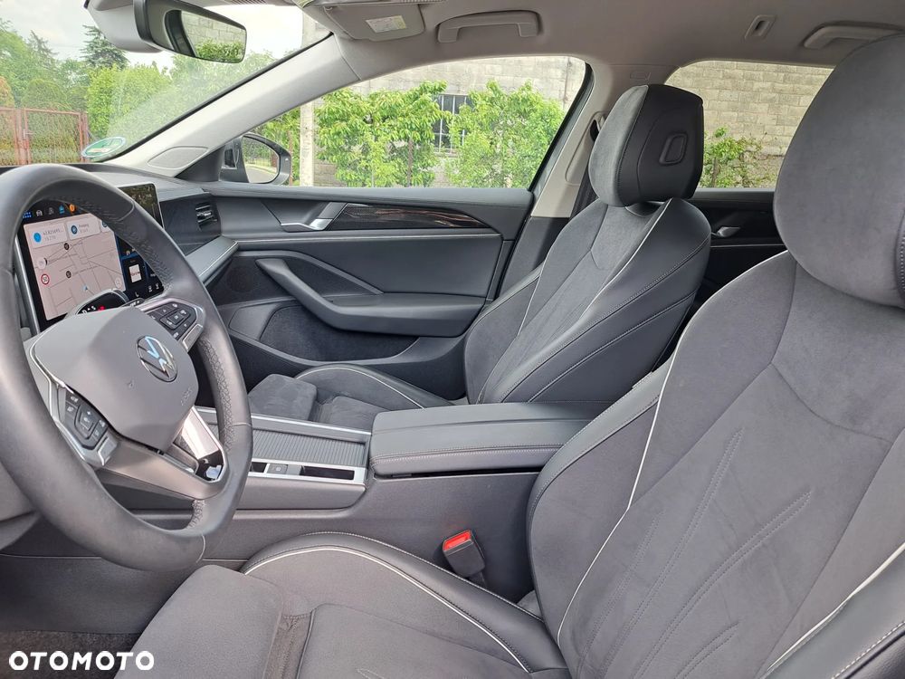 Volkswagen Passat 2.0 TDI EVO Business DSG - 20