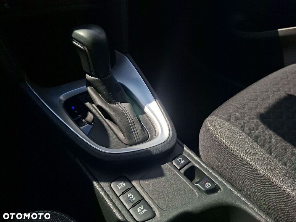 Toyota Yaris Cross Hybrid 1.5 Comfort - 27