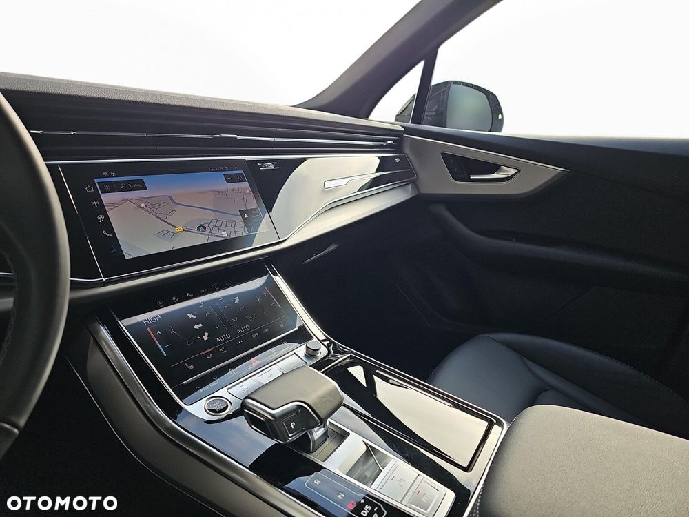 Audi Q7 - 17