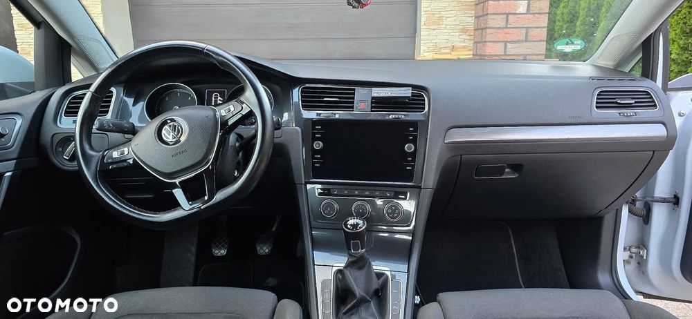Volkswagen Golf VII 1.6 TDI BMT Comfortline - 5