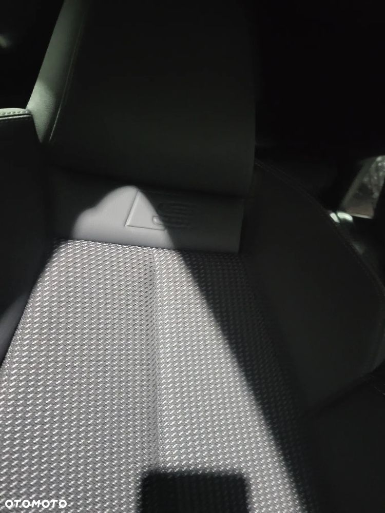 Audi A3 Sportback 35 TFSI S tronic S line - 35