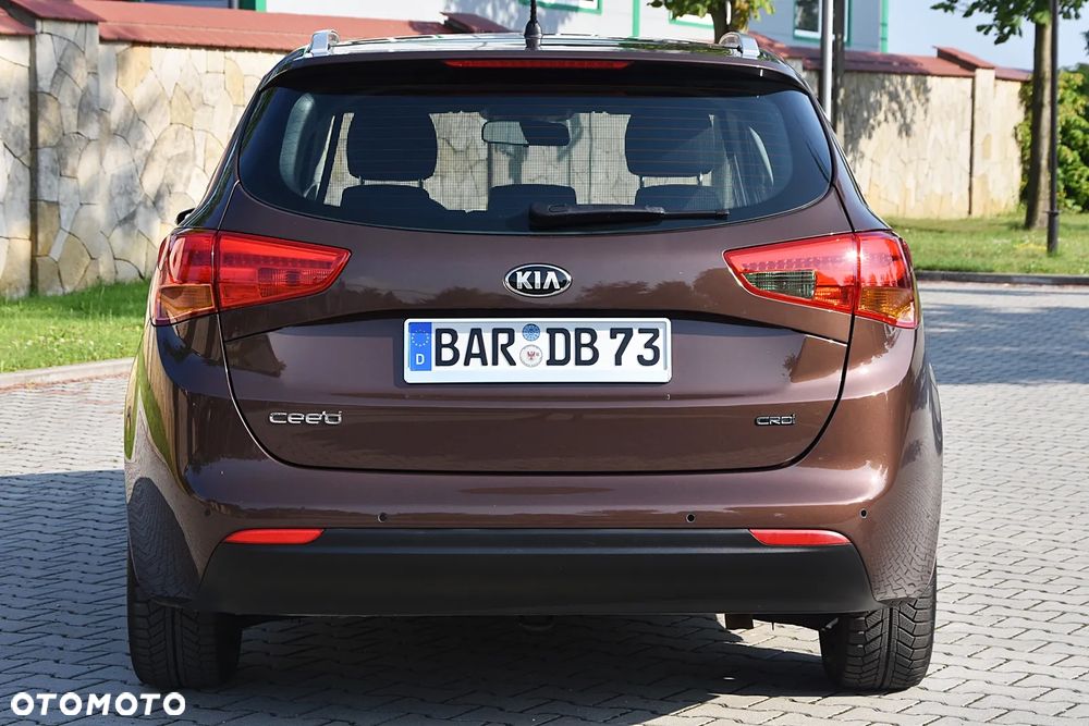 Kia Ceed 1.6 CRDi L - 6