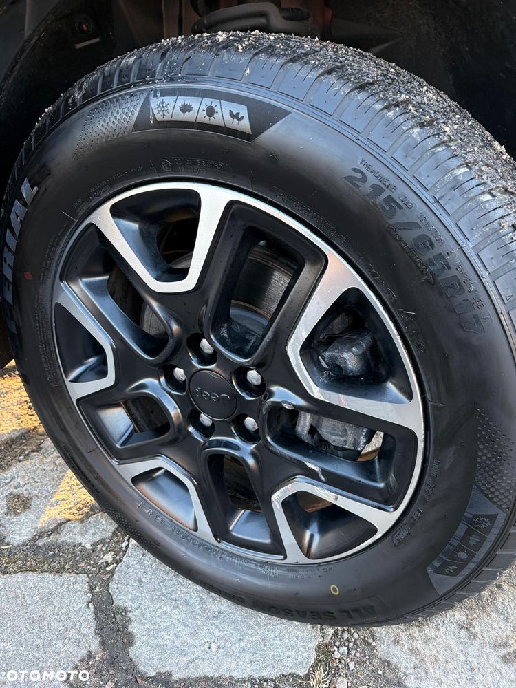 Jeep Compass - 17
