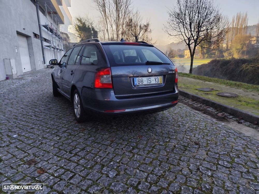 Skoda Octavia Break 1.6 TDi Ambition - 8