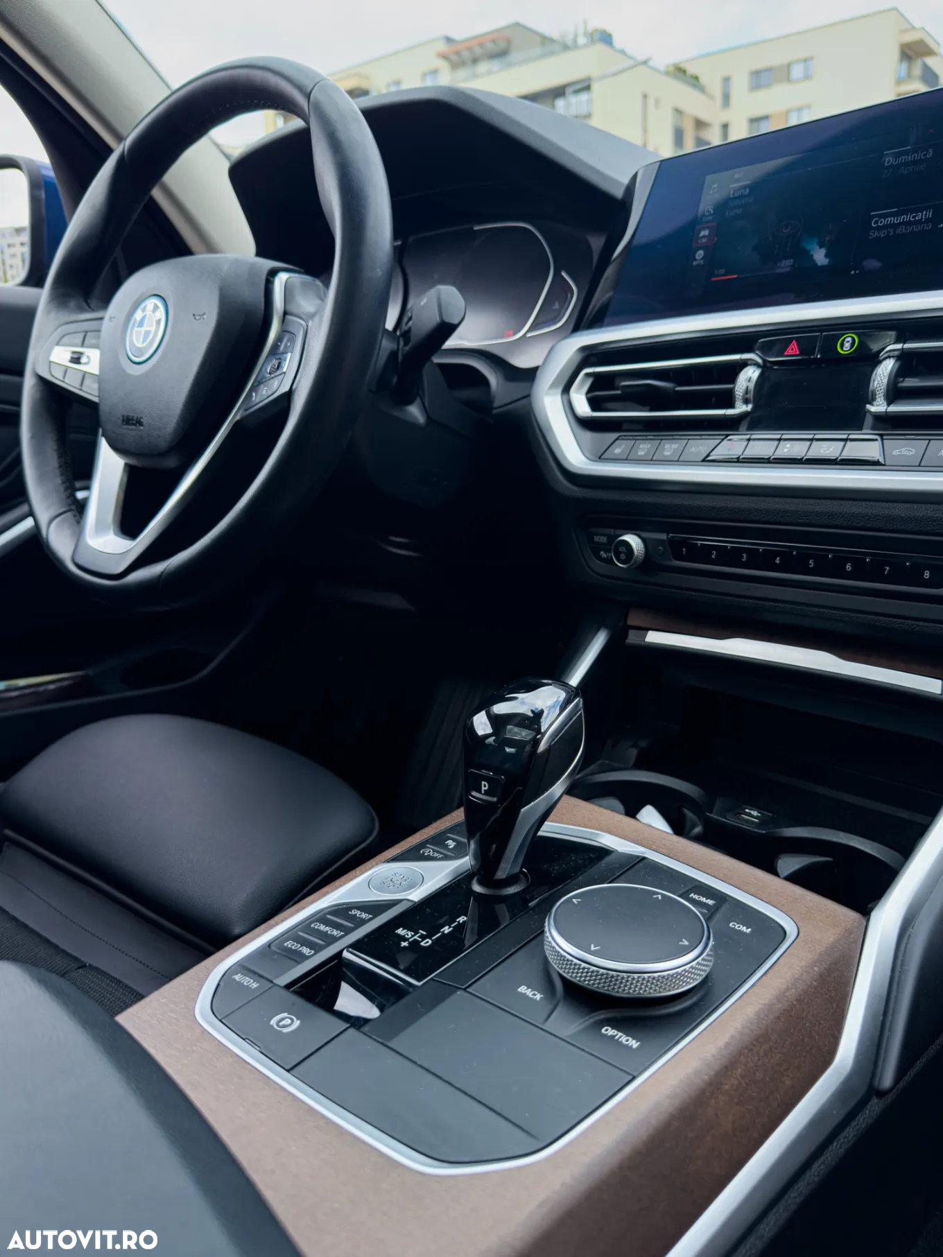 BMW Seria 3 320i AT - 12