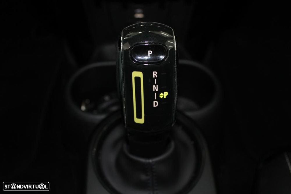 MINI 3 Portas Cooper SE - 20