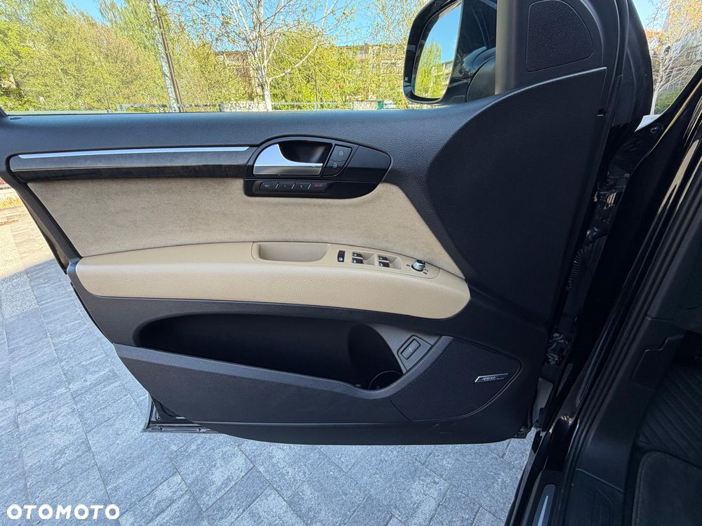 Audi Q7 3.0 TDI Quattro Tiptronic - 9