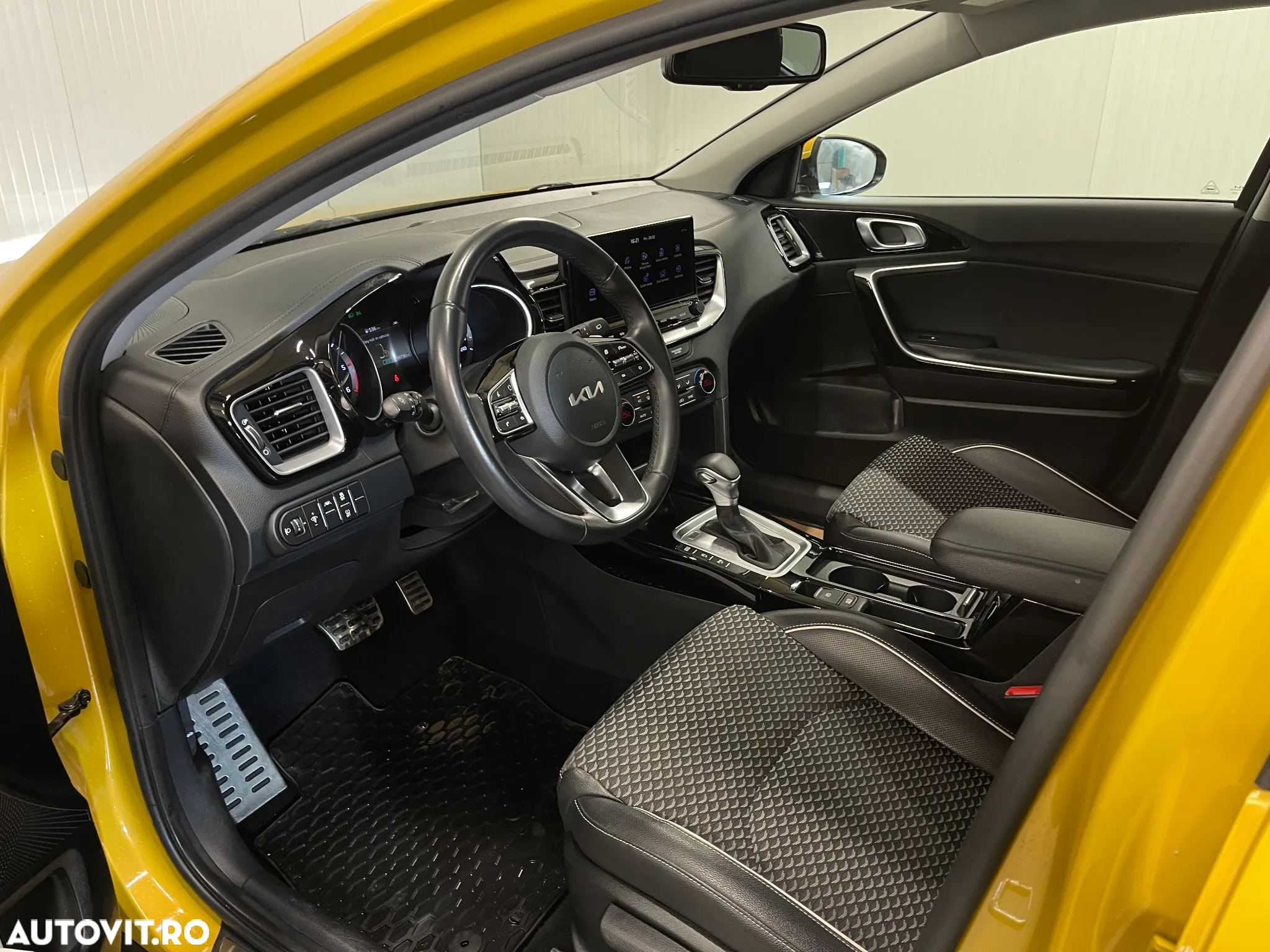 Kia XCeed 1.6 DSL MHEV HP 7DCT Style+ - 5