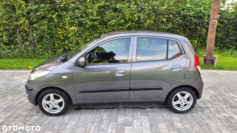 Hyundai i10 1.1 Style - 12