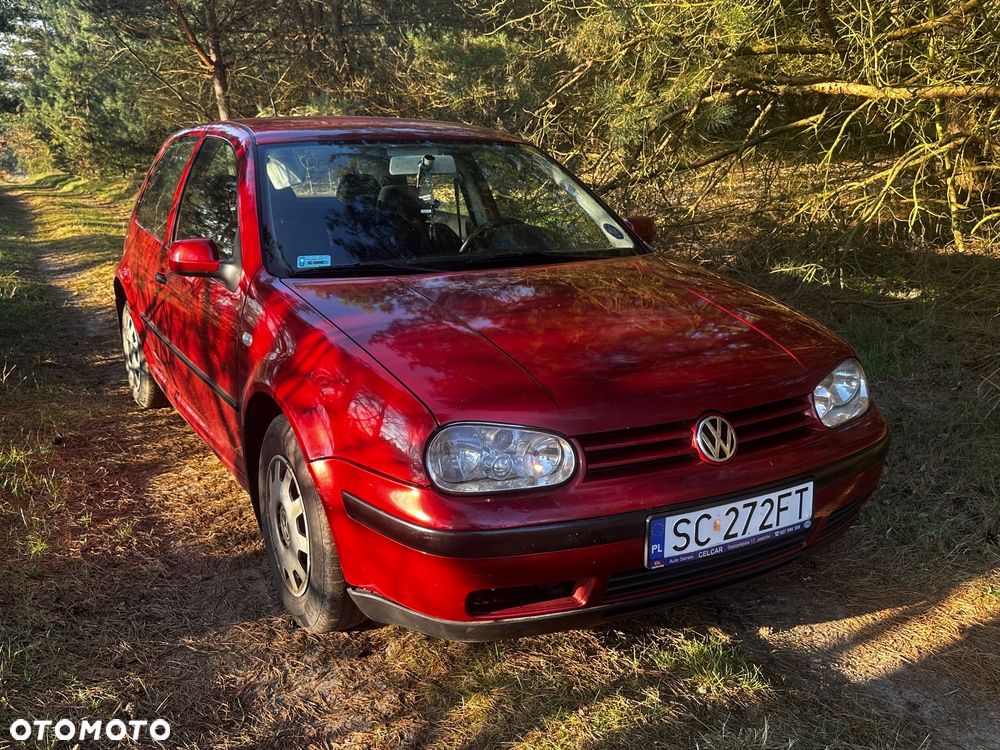 Volkswagen Golf 1.6 Basis - 1