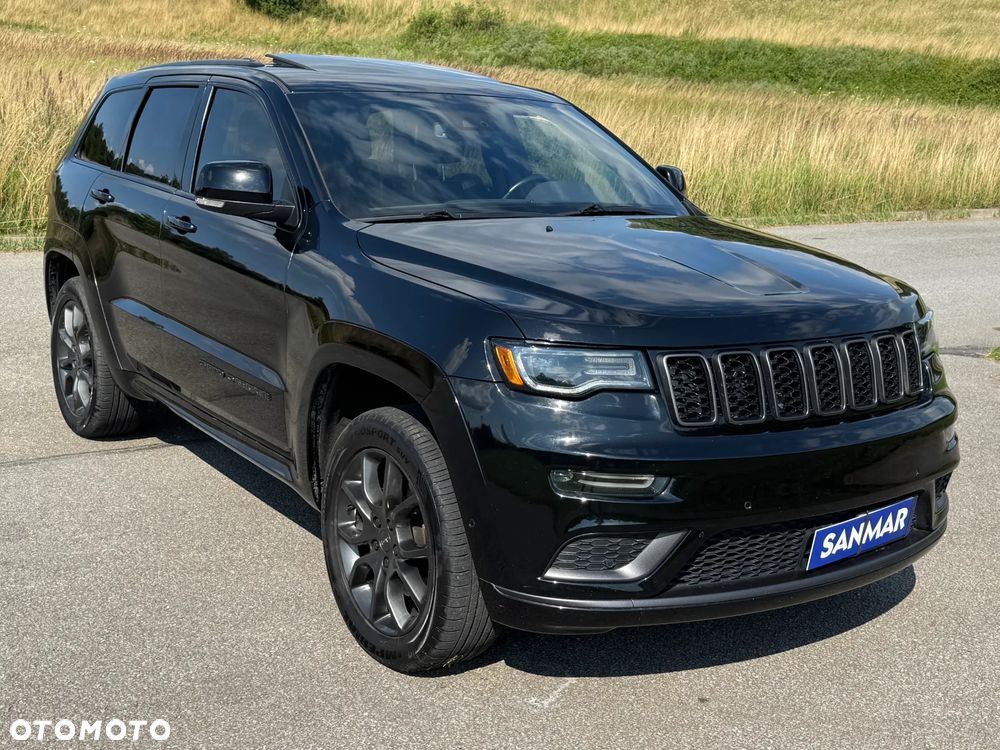 Jeep Grand Cherokee - 1