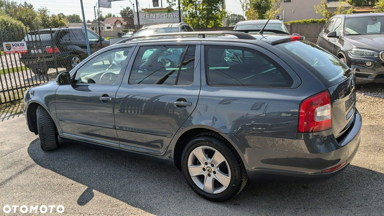 Skoda Octavia - 8