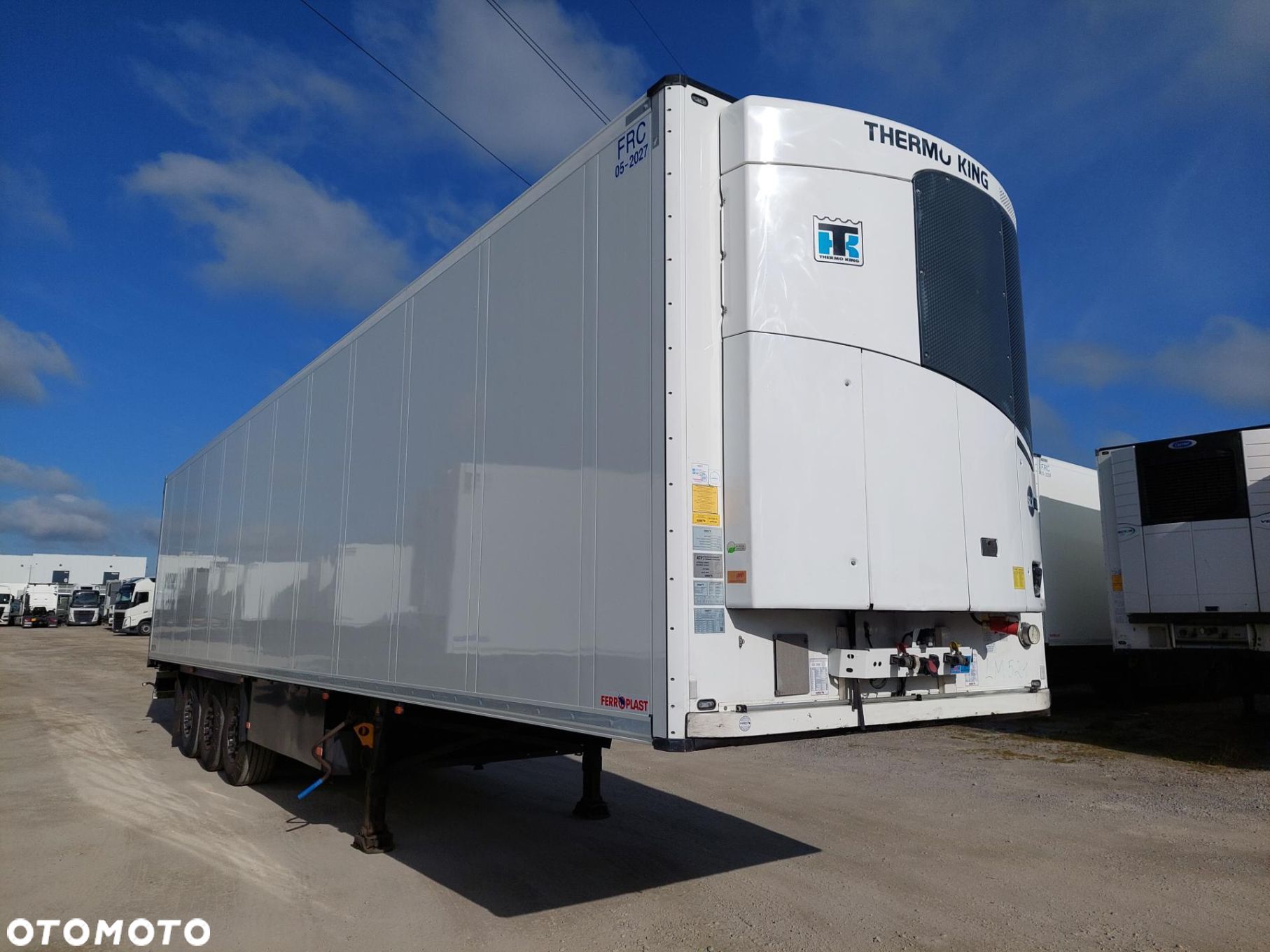 Schmitz Cargobull SKO Double Deck FP 60 ThermoKing SLXi 300 Lifting Axle - 1