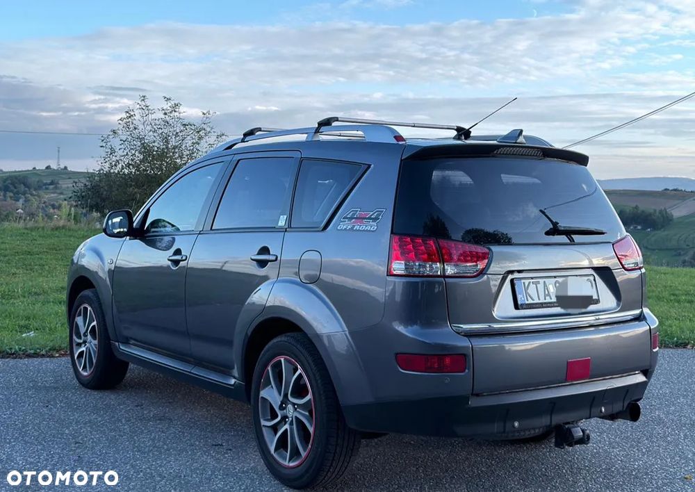 Citroën C-Crosser 2.2 HDi Exclusive - 4