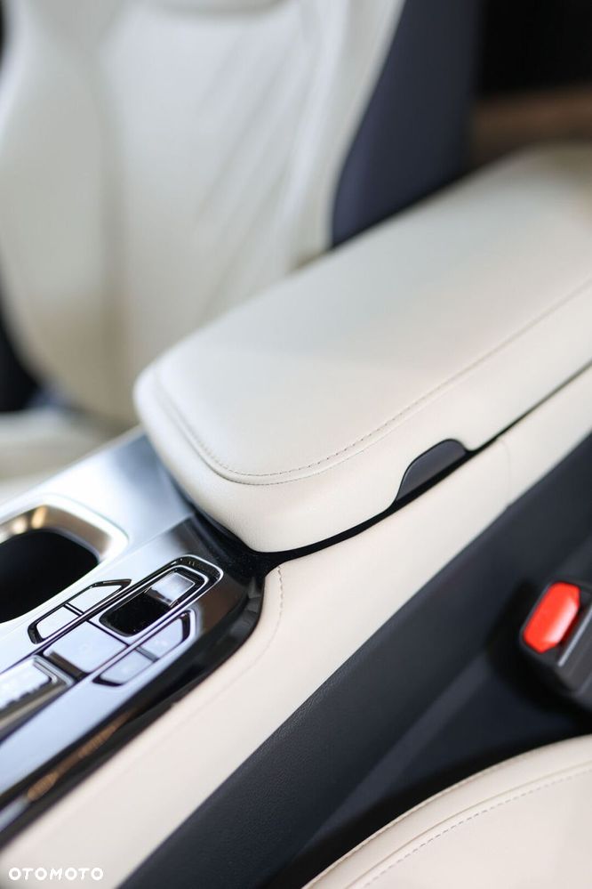 Lexus NX - 23