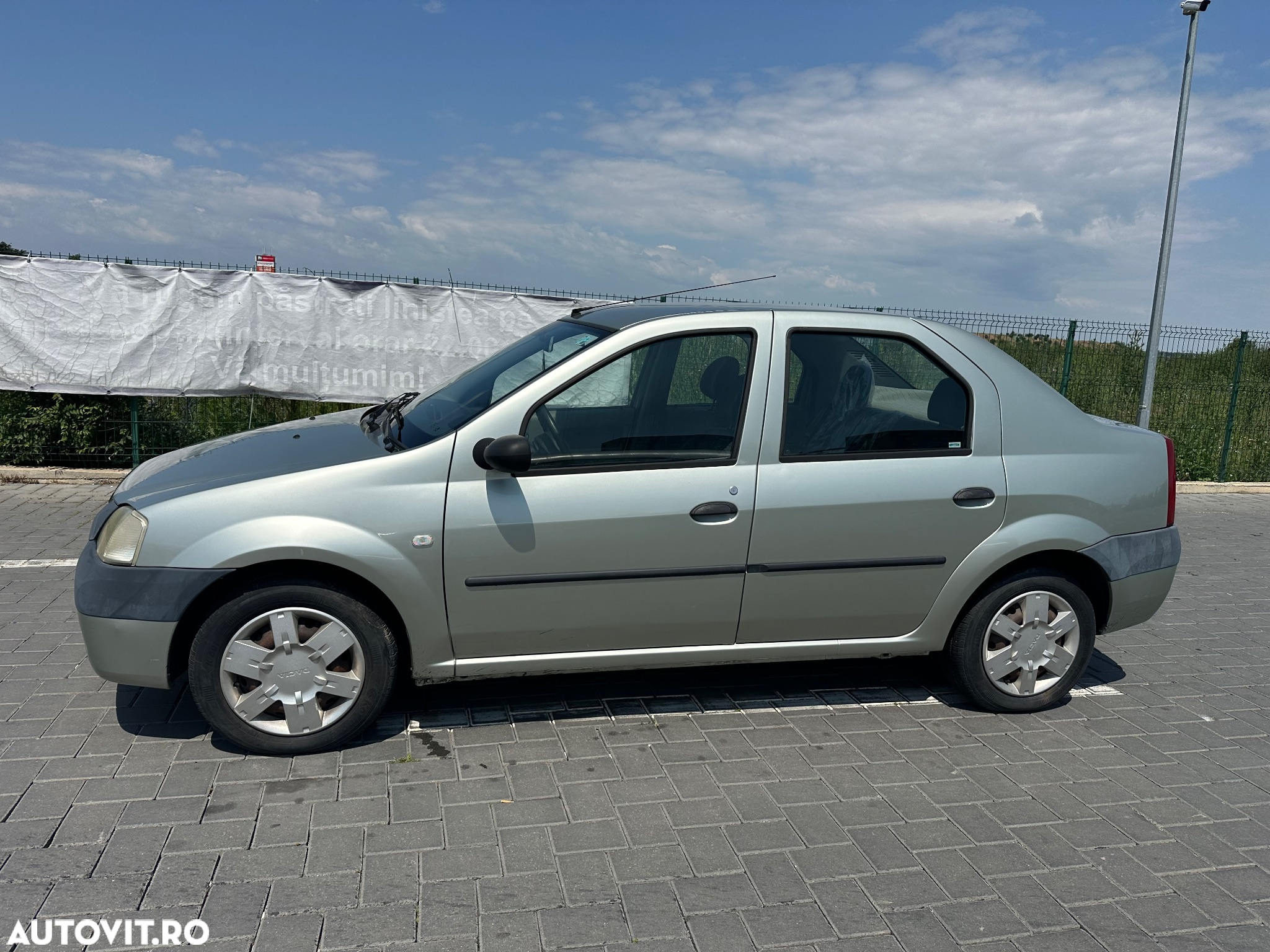 Dacia Logan 1.4 MPI Ambiance - 2
