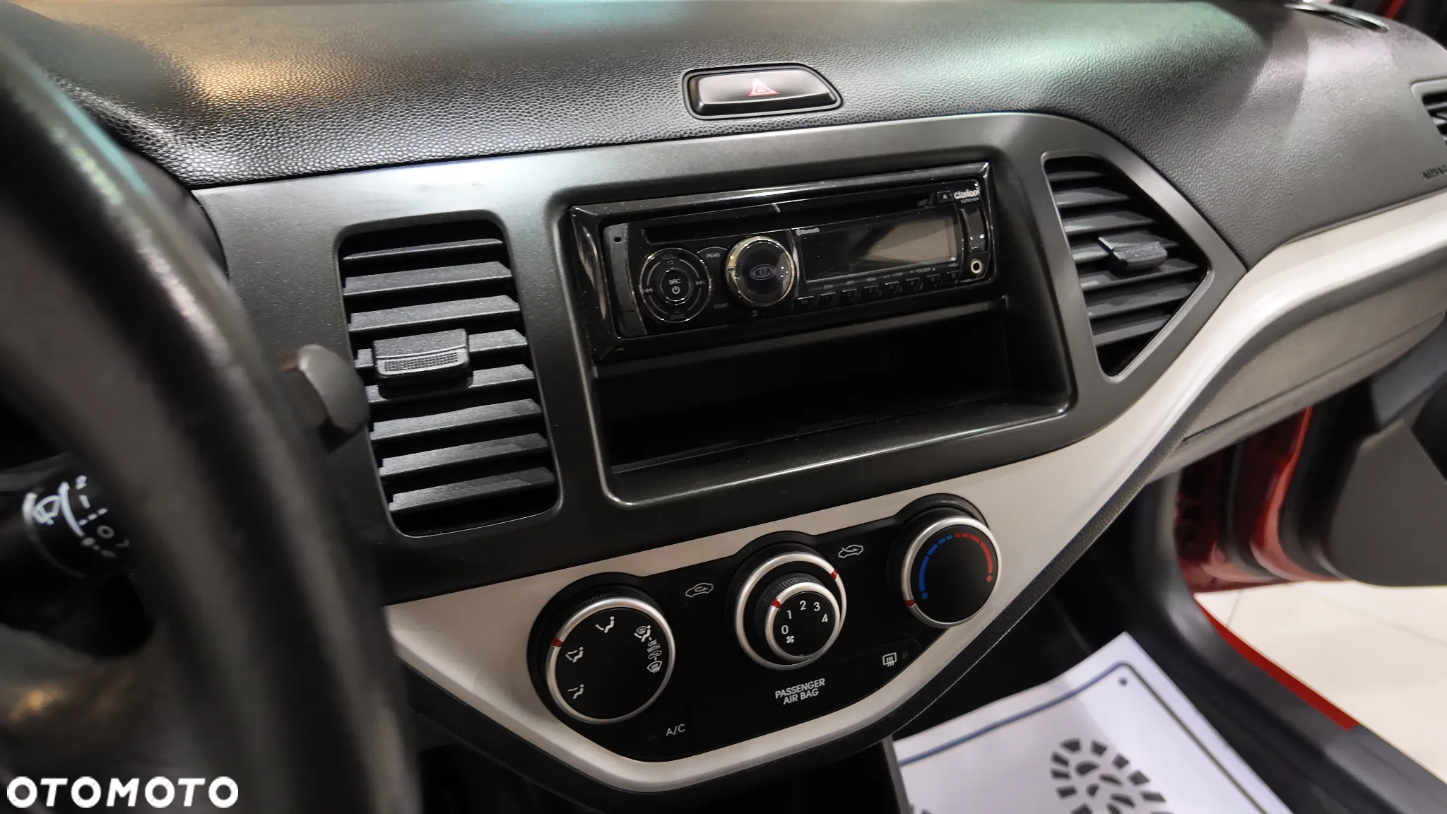 Kia Picanto 1.0 Attract - 30