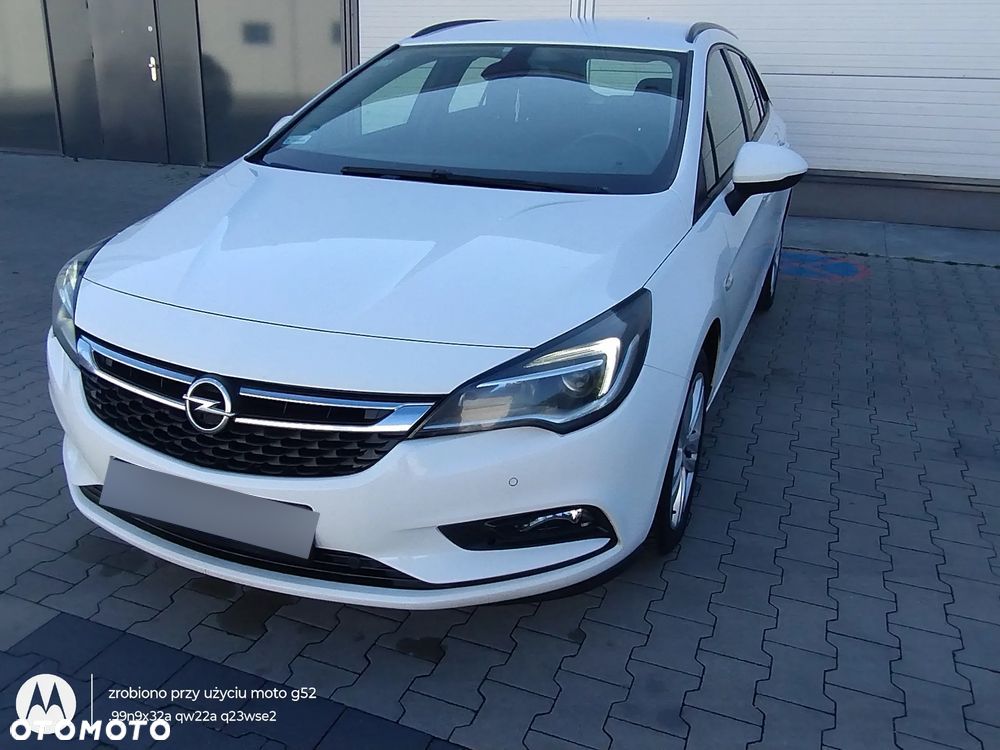 Opel Astra - 1