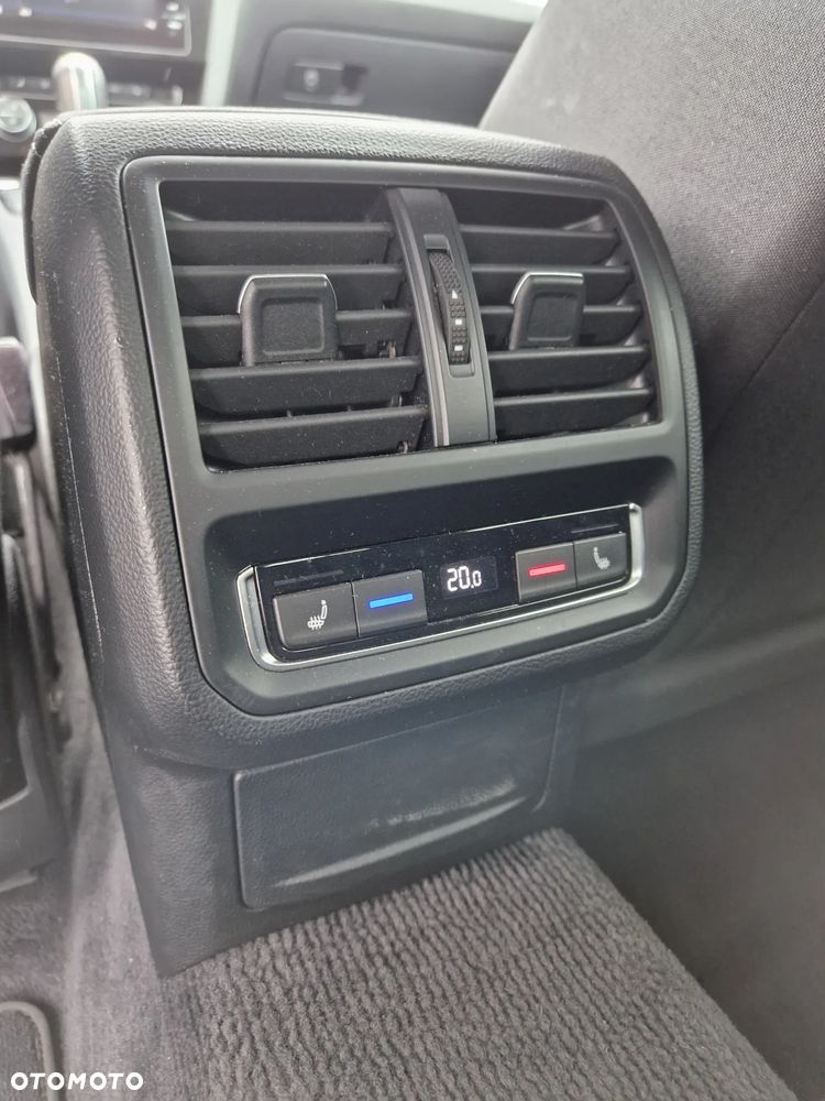 Volkswagen Arteon 2.0 TDI SCR Essence DSG - 7