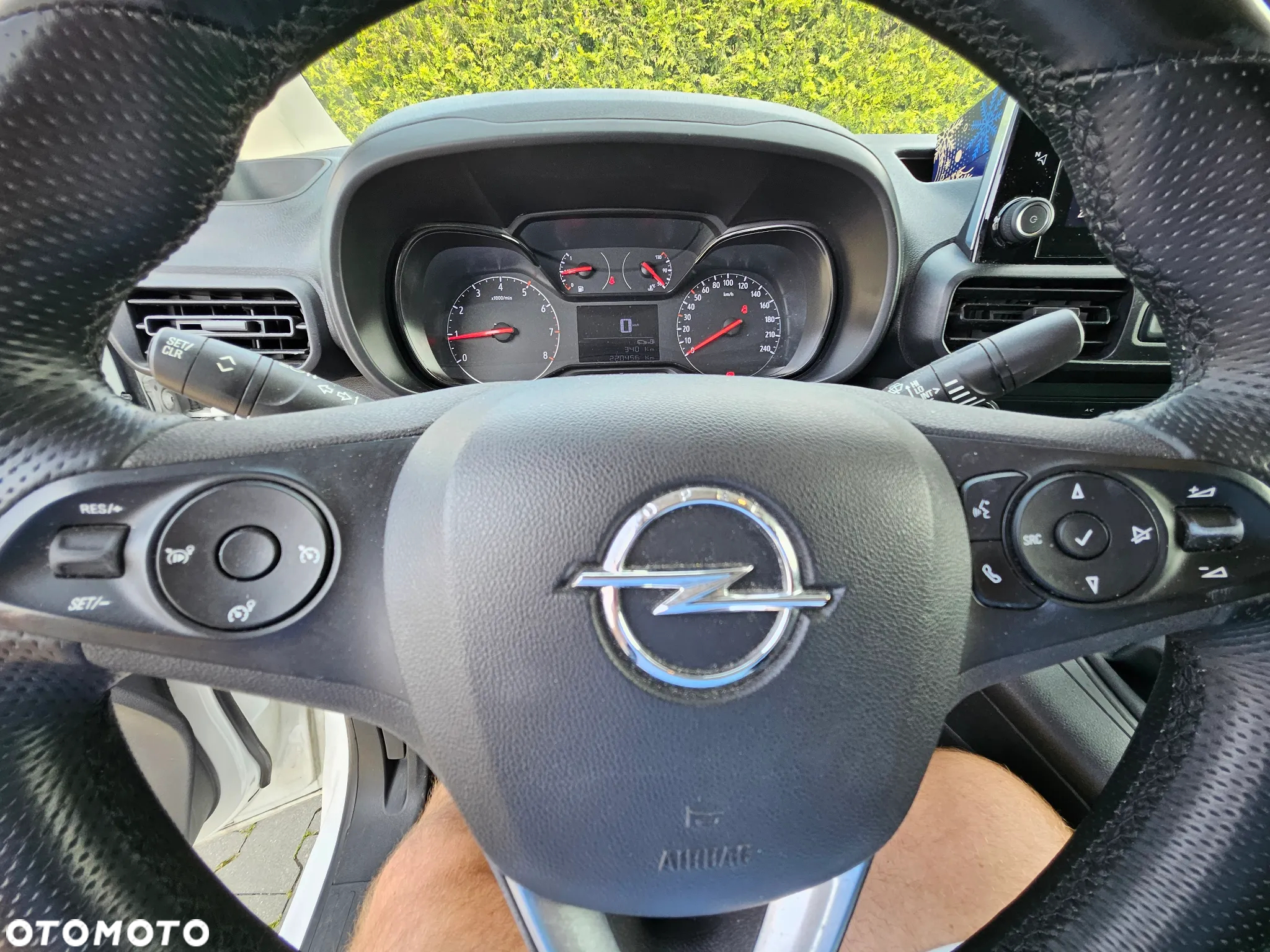 Opel COMBO - 9