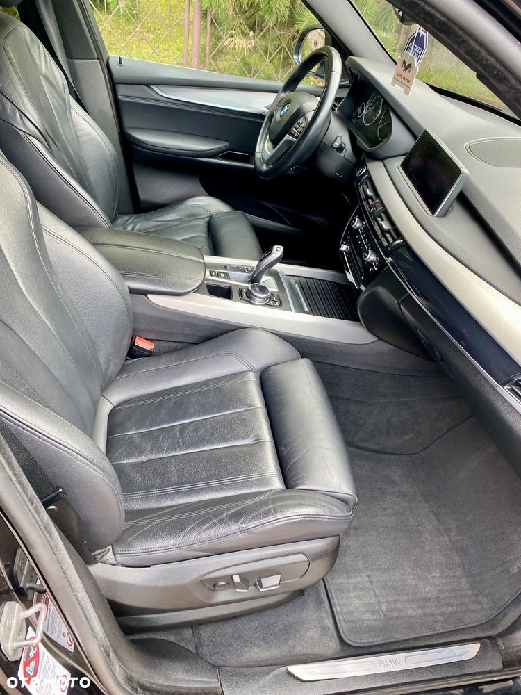 BMW X5 3.5i xDrive - 11
