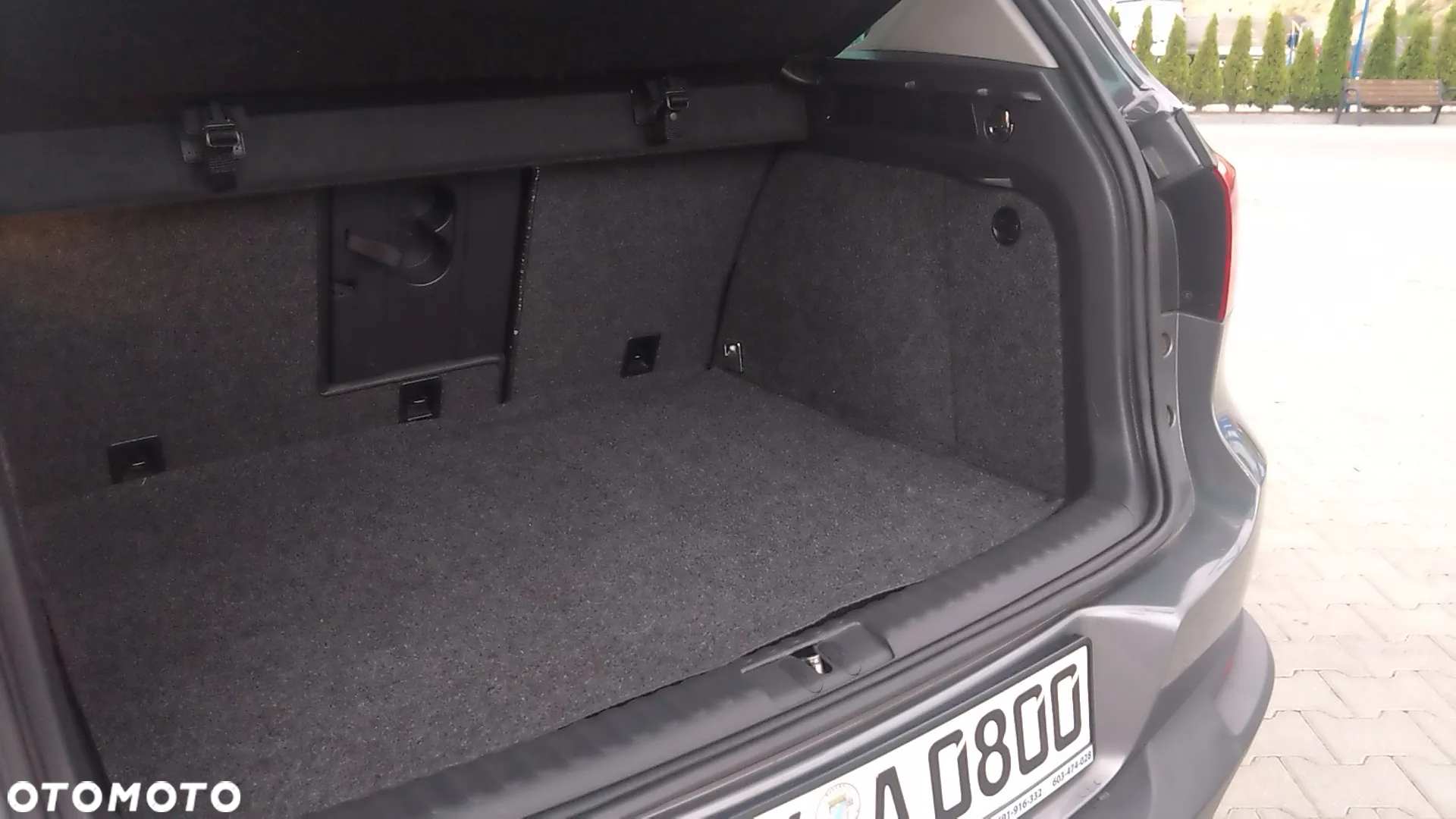 Volkswagen Tiguan - 14