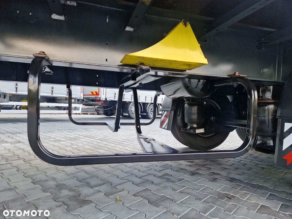 Schwarzmuller J-SERIE FIRANKA / STANDARD / OSIE SAF / KOSZ NA PALETY - 14