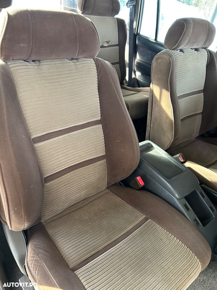 Toyota Land Cruiser - 17
