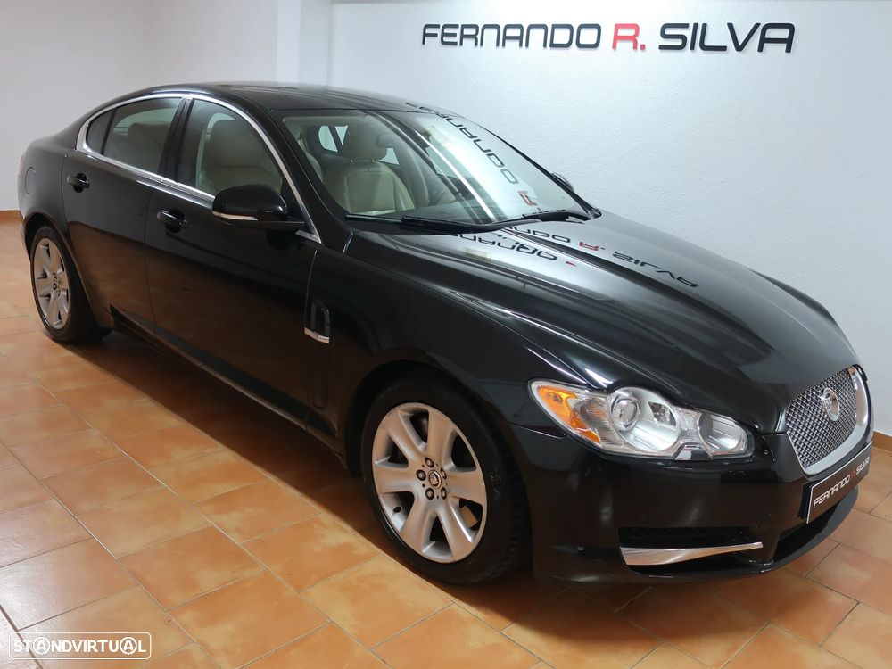 Jaguar XF 3.0 D V6 Luxury - 6