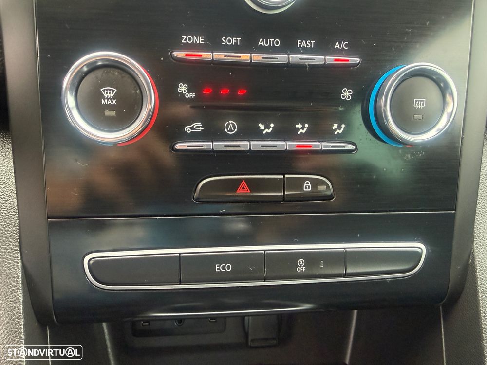 Renault Mégane 1.5 Blue dCi Limited - 21