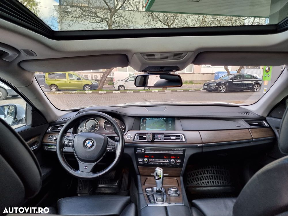 BMW Seria 7 740d xDrive Aut. - 10