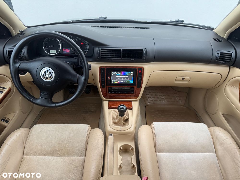 Volkswagen Passat 2.0 Exclusive - 8