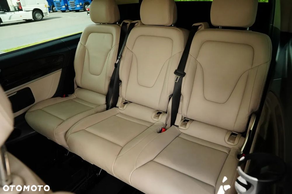 Mercedes-Benz Klasa V 300 d 4-Matic Avantgarde 9G-Tronic (ekstra d³) - 31