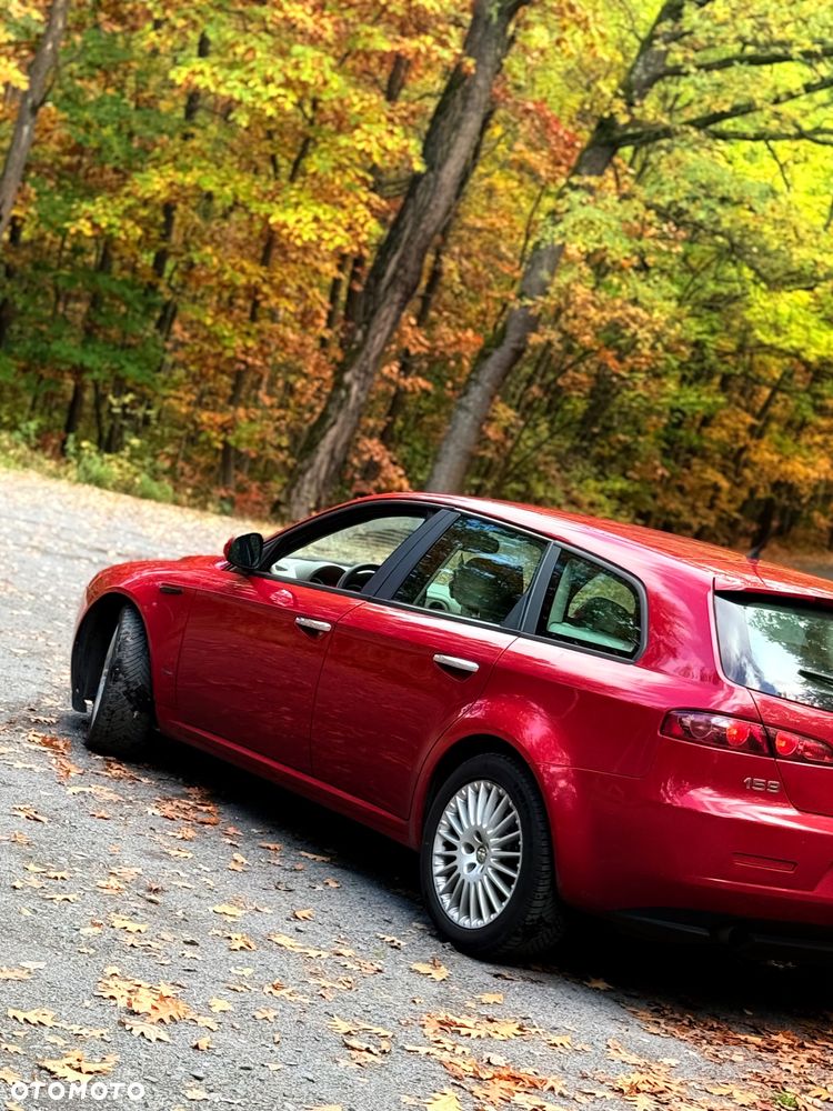 Alfa Romeo 159 2006 photo 3
