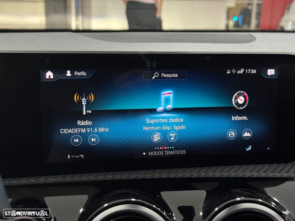 Mercedes-Benz CLA 180 d Shooting Brake Progressive - 32