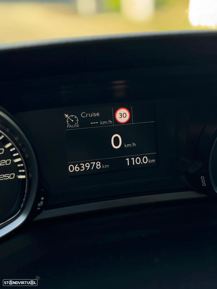 Peugeot 308 1.2 PureTech Allure - 6