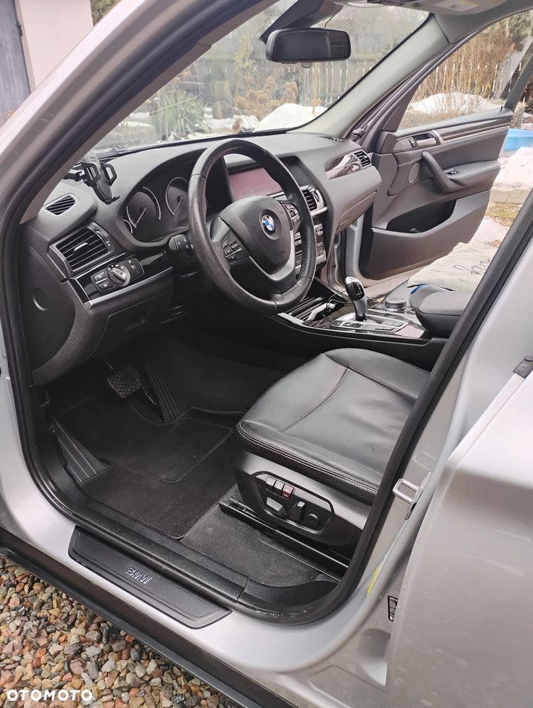 BMW X3 xDrive28i Sport-Aut xLine - 15