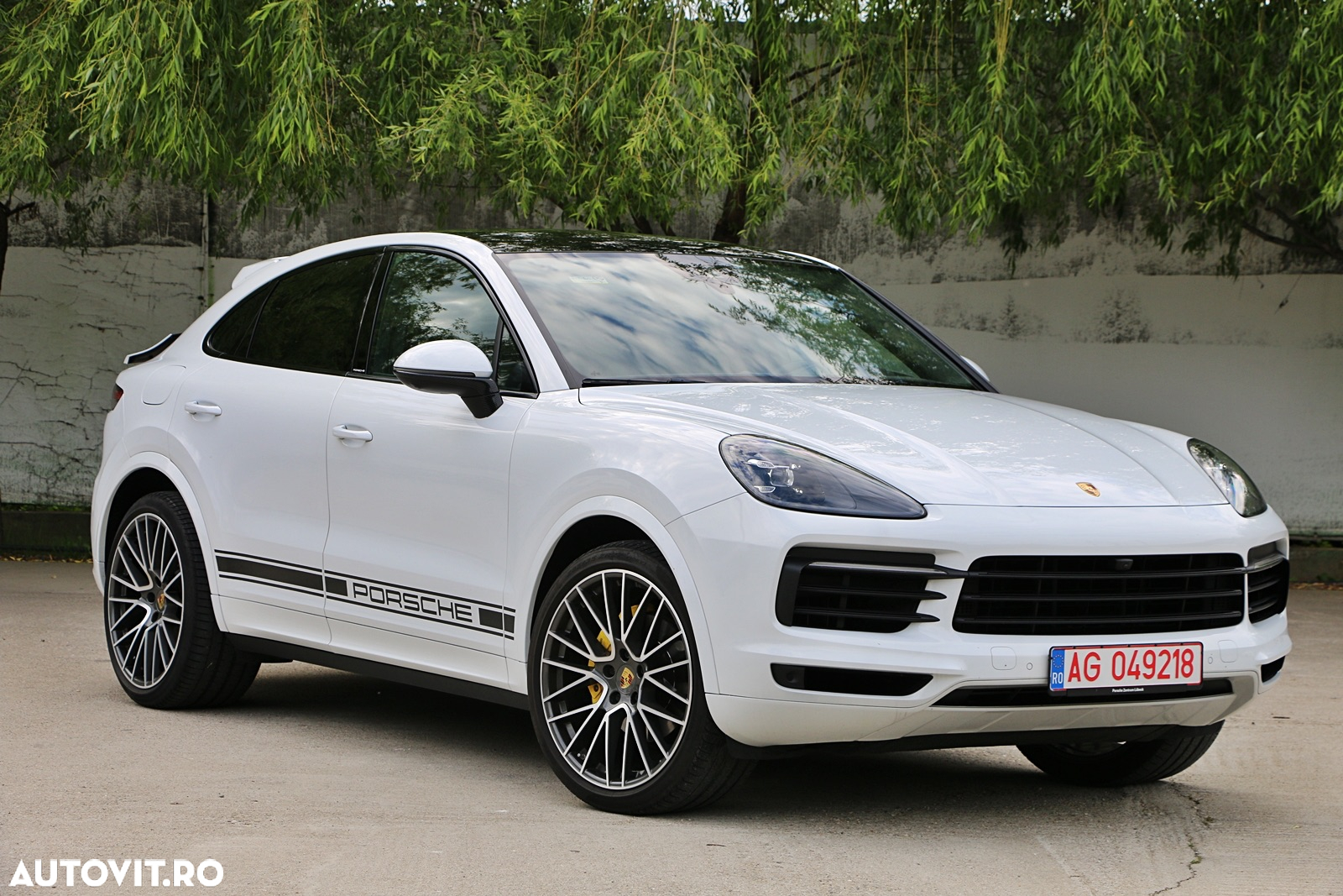 Porsche Cayenne Coupe - 7