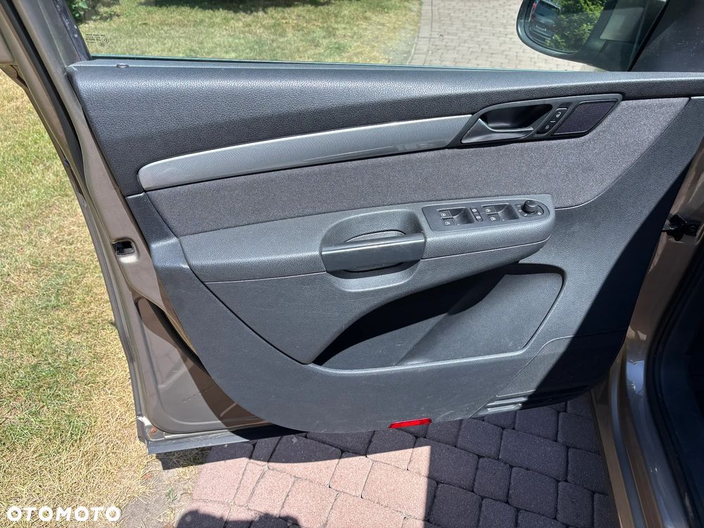 Volkswagen Sharan 2.0 TDI BlueMotion Technology Comfortline - 10