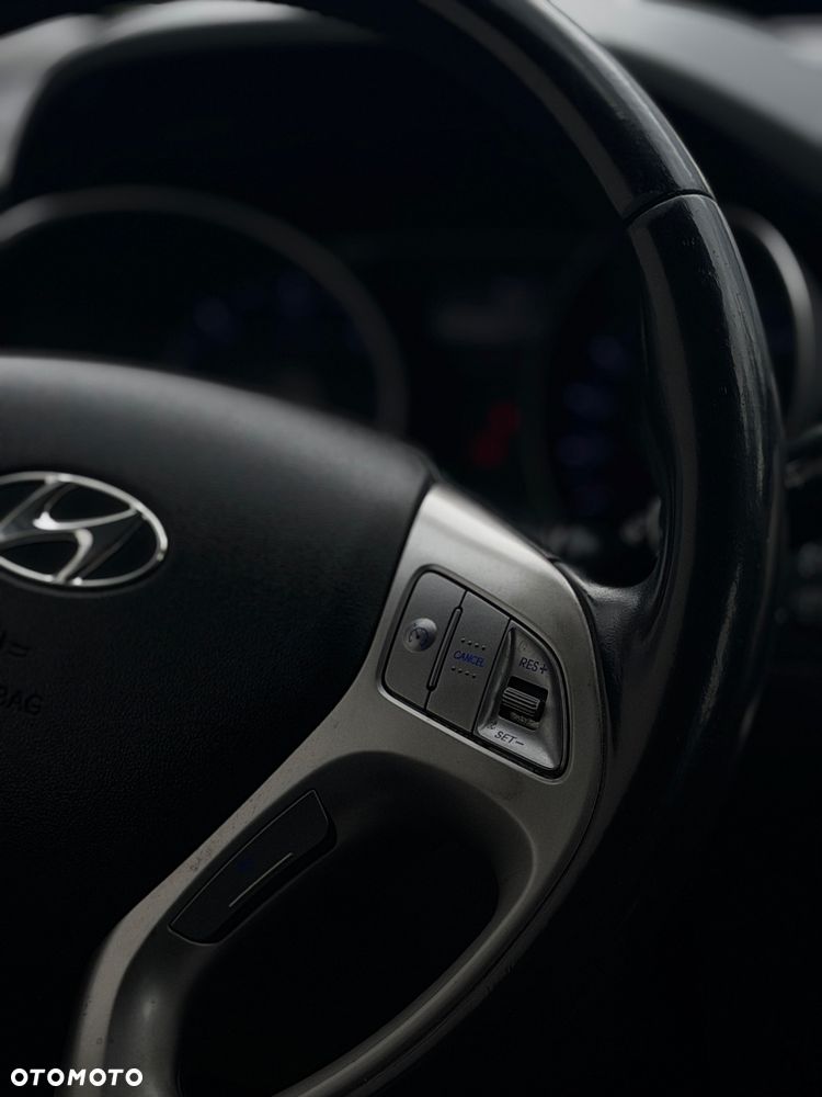 Hyundai ix35 2.0 CRDi Premium 4WD - 25