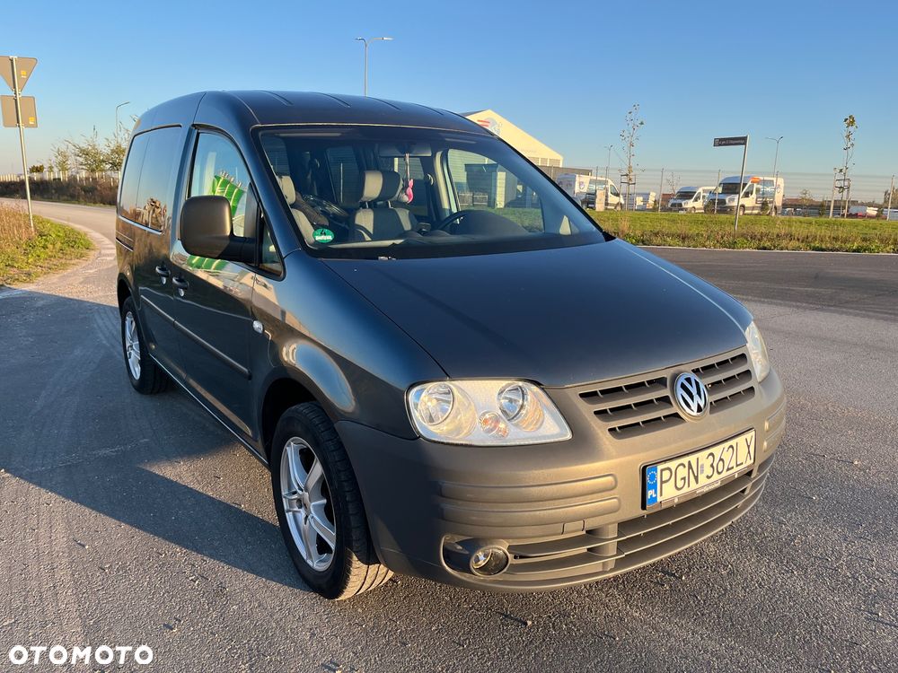 Volkswagen Caddy 1.6 (7-Si.) - 1