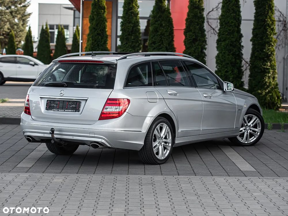 Mercedes-Benz Klasa C 30 T CDI AMG - 13